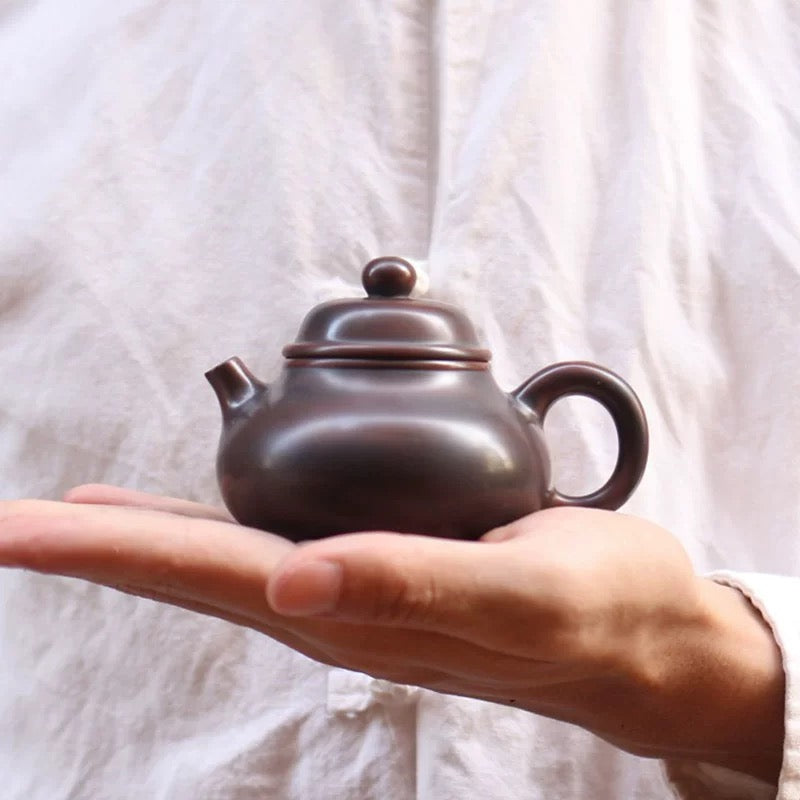 Sky teapot